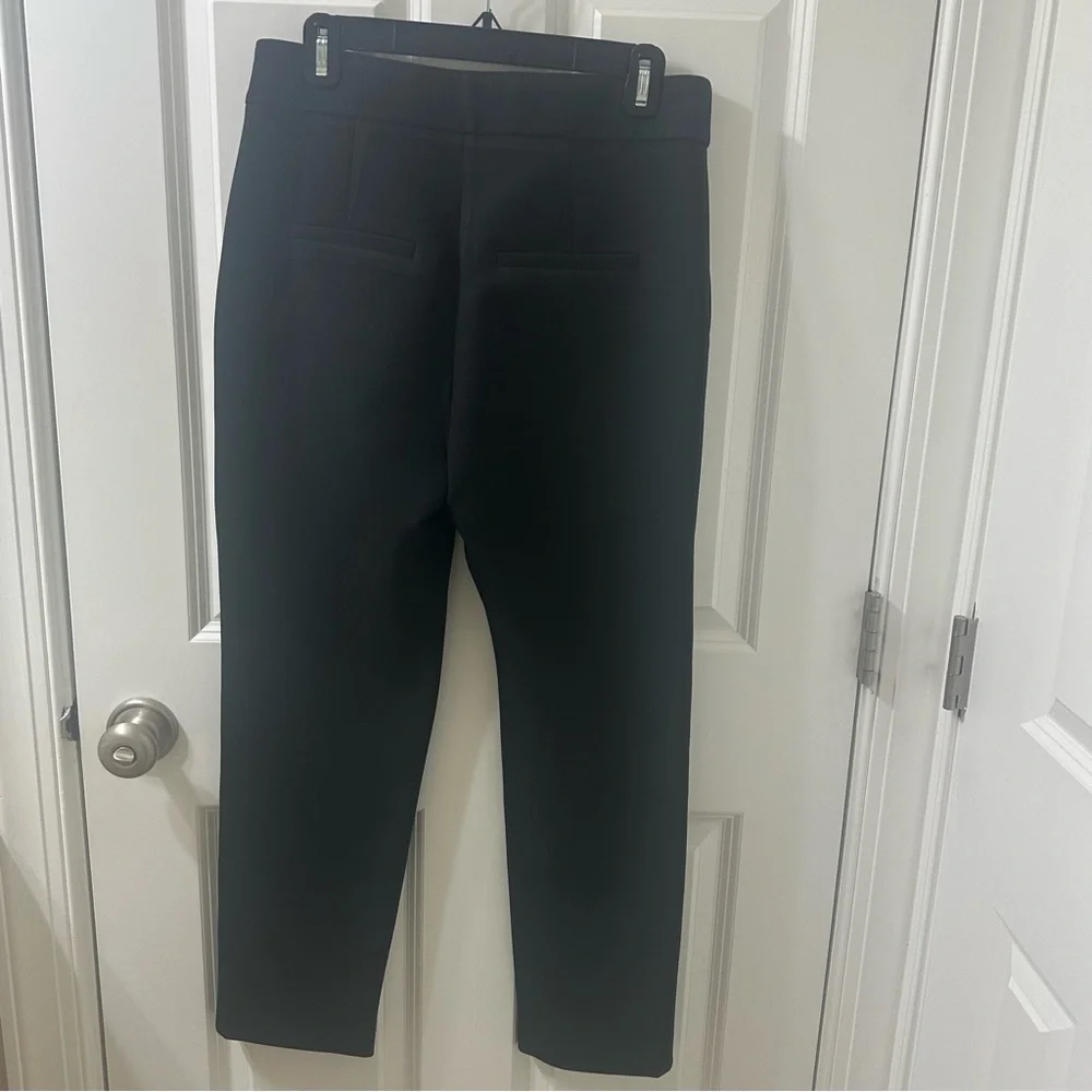 Veronica Beard Black Renzo Crest Button Pant with Gold Button Detail. Size 8. - Picture 4 of 6